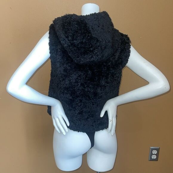 COS Hooded Shearling Gilet size 4 - Picture 9 of 16